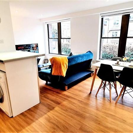 Cliftonville Heights - 2 Bed Home Away From Home Northampton Bagian luar foto