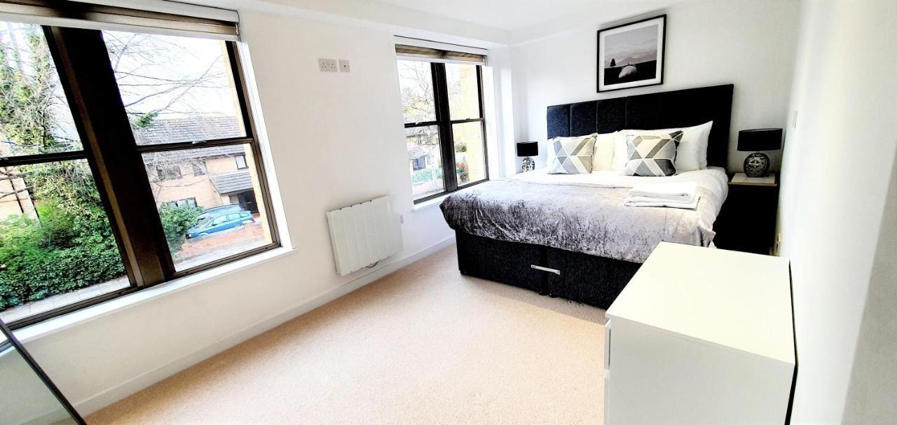 Cliftonville Heights - 2 Bed Home Away From Home Northampton Bagian luar foto