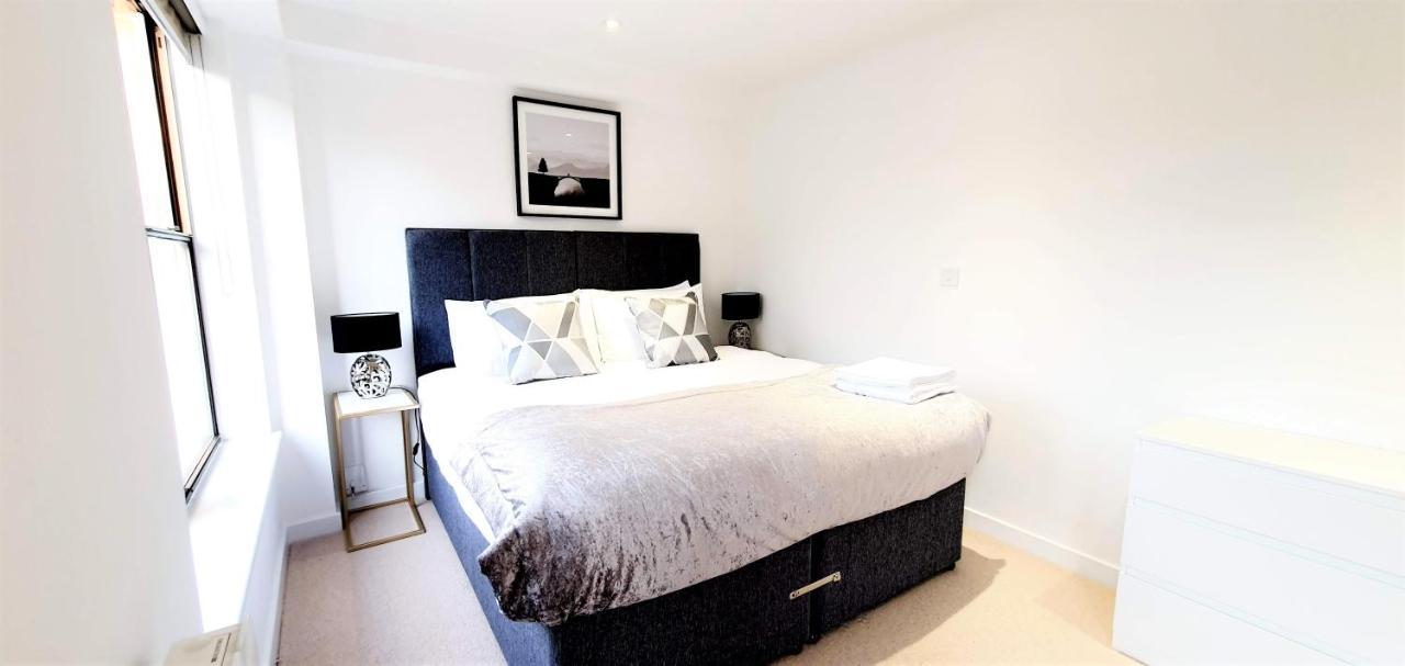 Cliftonville Heights - 2 Bed Home Away From Home Northampton Bagian luar foto