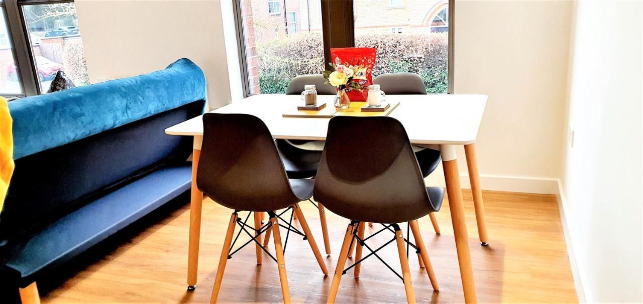 Cliftonville Heights - 2 Bed Home Away From Home Northampton Bagian luar foto